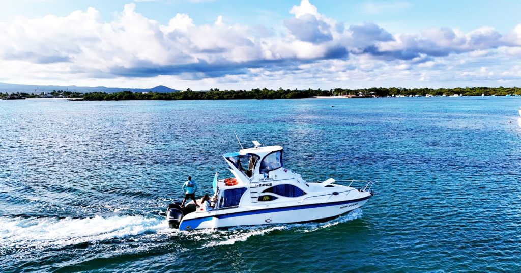 Servicio de Ferry entre Islas Galápagos